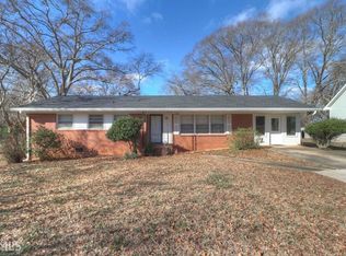 221 Carver Rd, Griffin, GA 30224