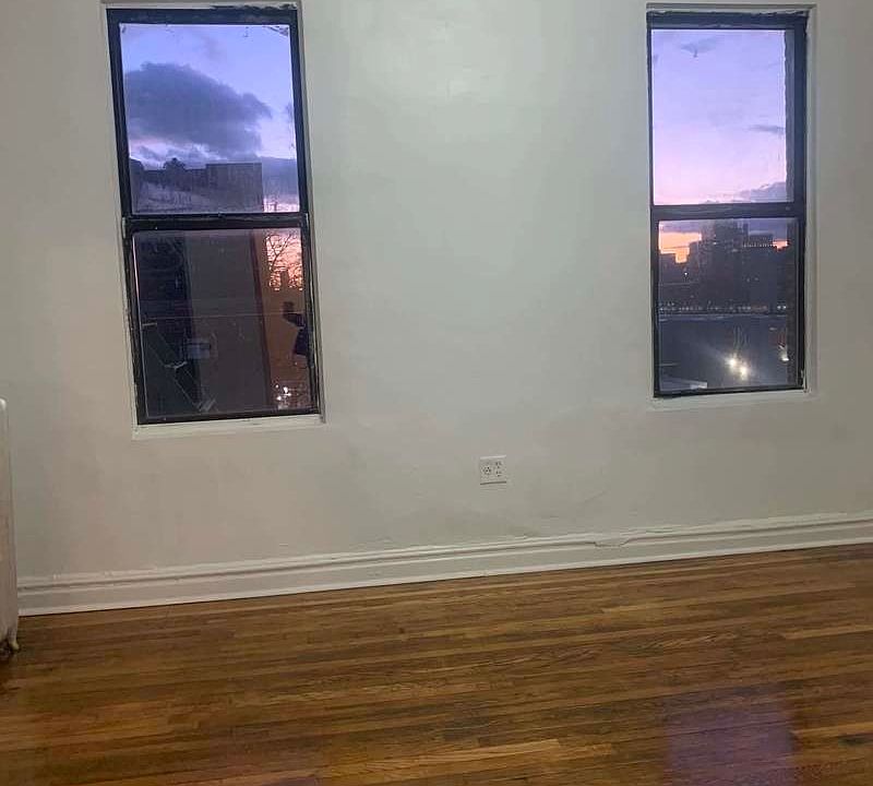 2nd image of 183 W 238th St