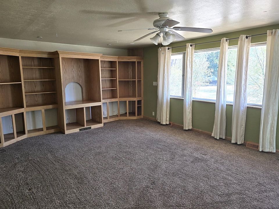 Large Living Area