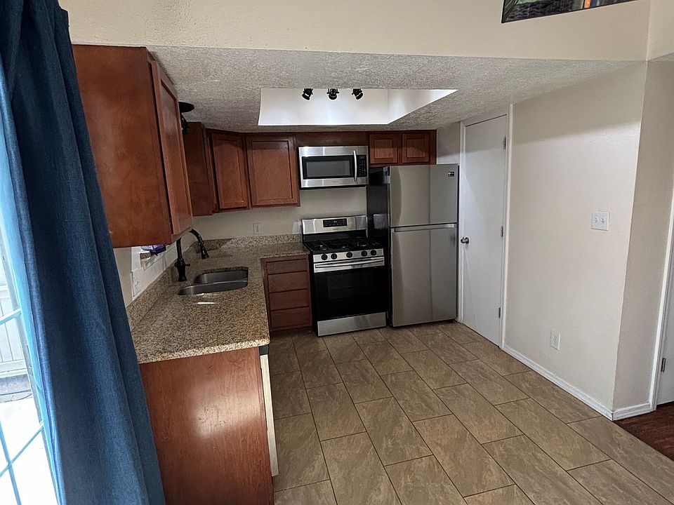1st image of 700 Fruit Ave NW APT H