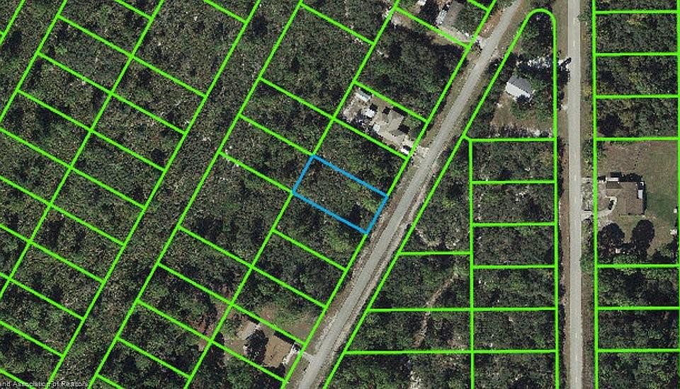 2nd image of 546 Lear Ave