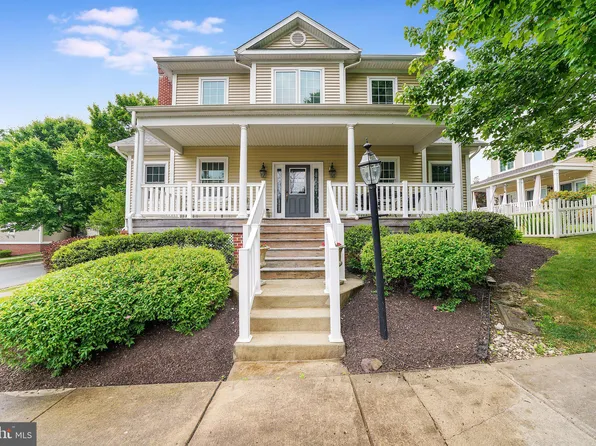 505 Ferncastle Dr, Downingtown, PA 19335