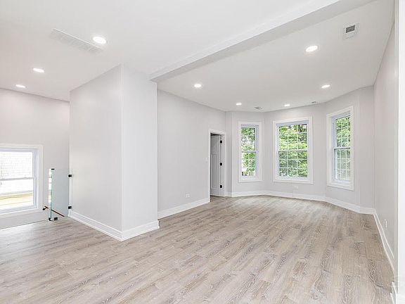 3rd image of 4308 N Central Park Ave APT 2