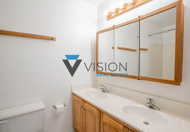 909 N 500 W #12 — Photo 11