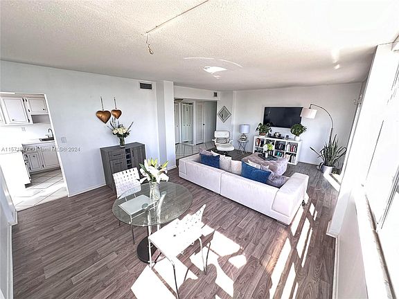 2nd image of 11930 N Bayshore Dr APT 508