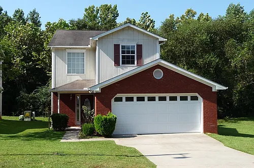 64 Woodfield Pl Photo 1
