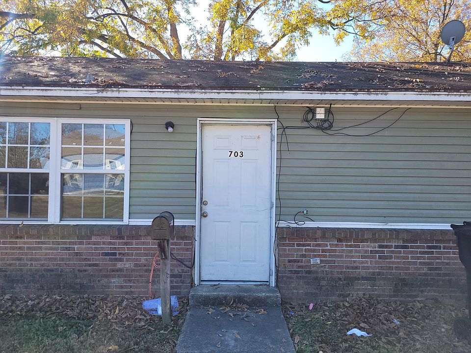 1st image of 703 Forrest St