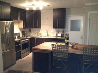 90 N Star Trl SW, Atlanta, GA 30331