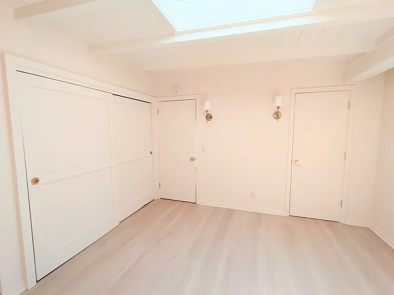 Torres St #3SW — Photo 13