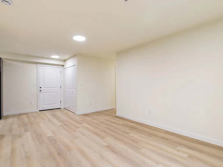 1809 E Sunset Dr — Photo 28