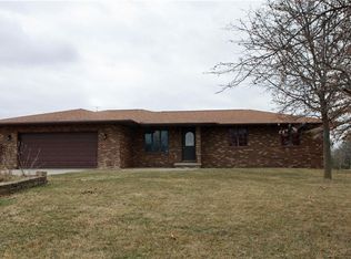 49483 270th Ave, Chariton, IA 50049
