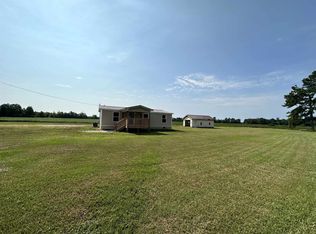 2109 Woods Crossroads Rd, Benson, NC 27504