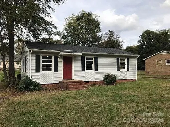 704 Bridges Dr, Kings Mountain, NC 28086