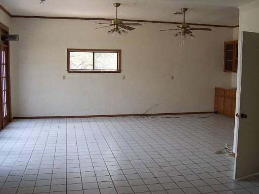 2nd image of 7004 PARK ROAD