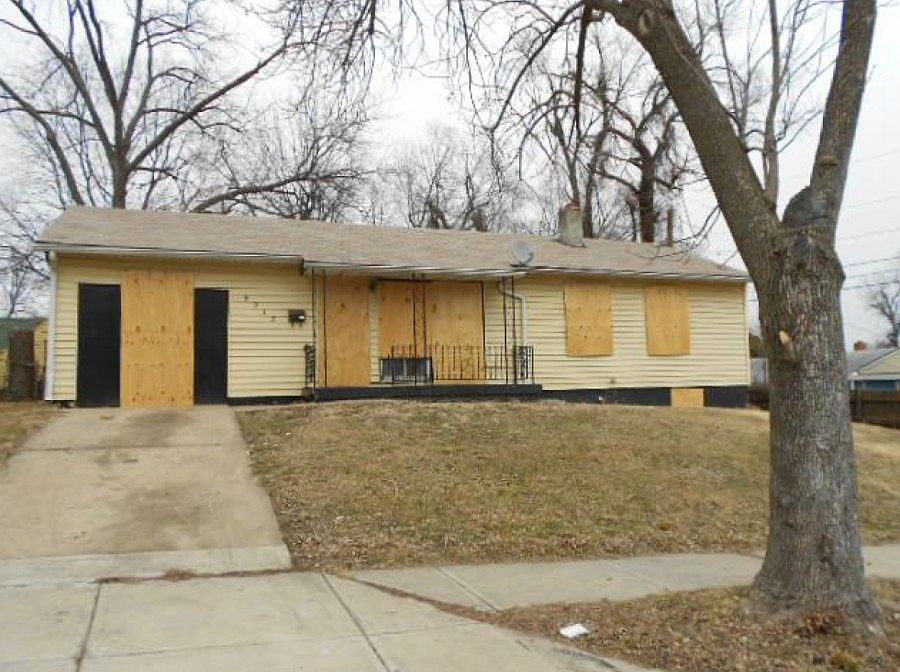 1st image of 5212 E 41st St