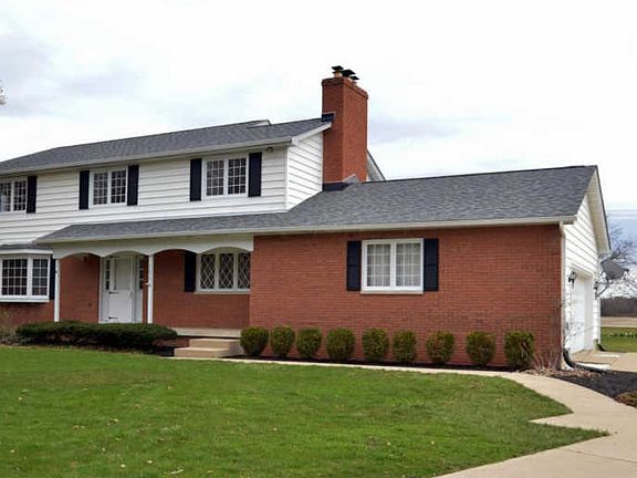 2nd image of 7075 Sherwood Ct