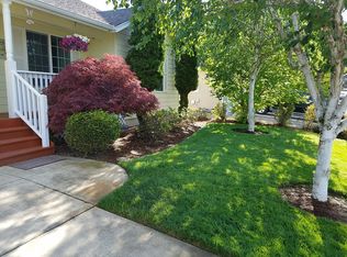 2427 SE Waldon Ave, Roseburg, OR