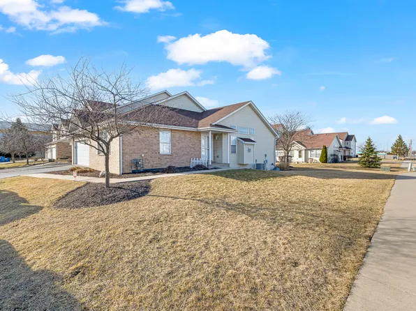 6006 W Carter Ct, Monee, IL 60449