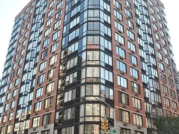 215 W 95th St APT 12L, New York, NY 10025