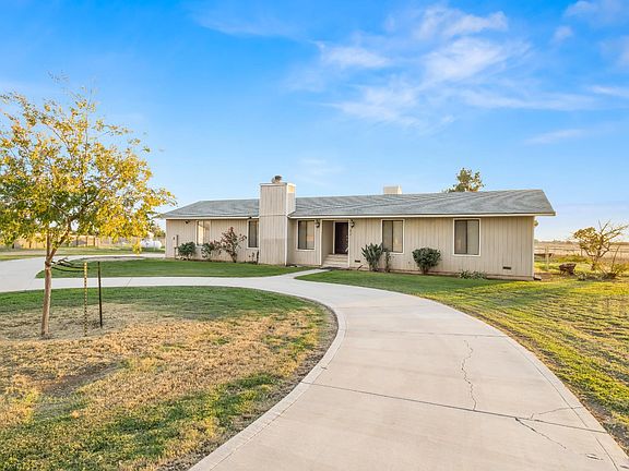 2nd image of 13017 Violet Ln