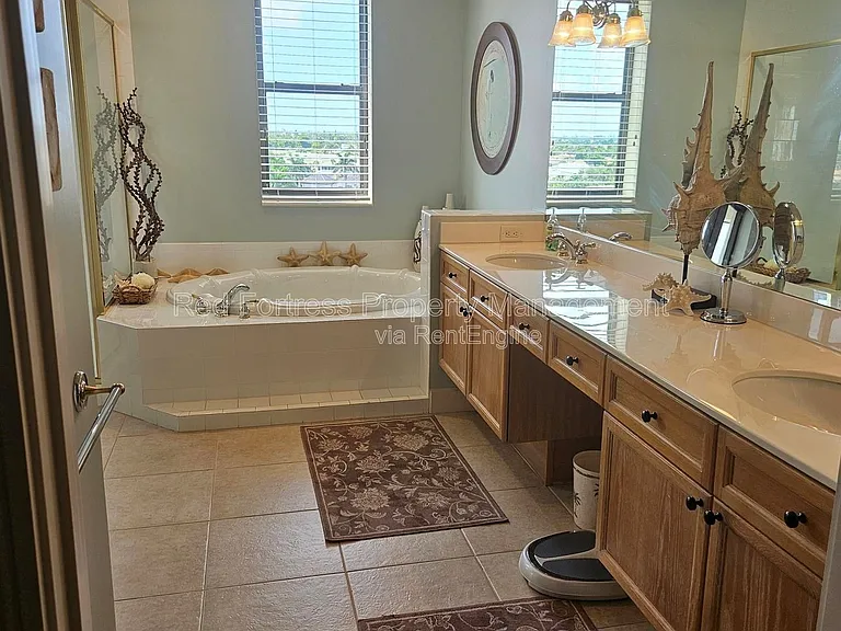 11600 Court Of Palms #506 — Photo 7