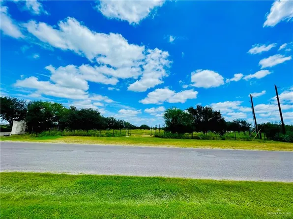 8916 E Mile 20 Rd, Edcouch, TX 78538