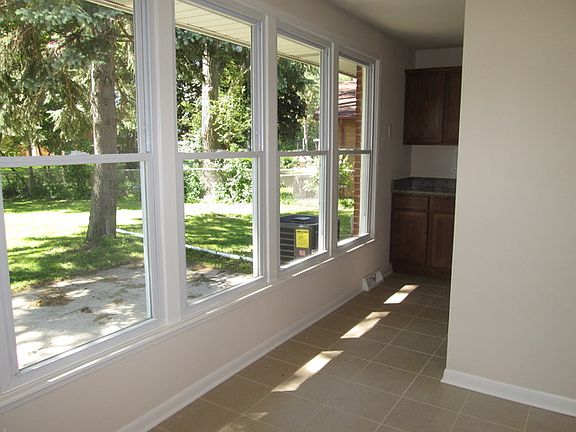 3rd image of 3321 Woodworth Pl