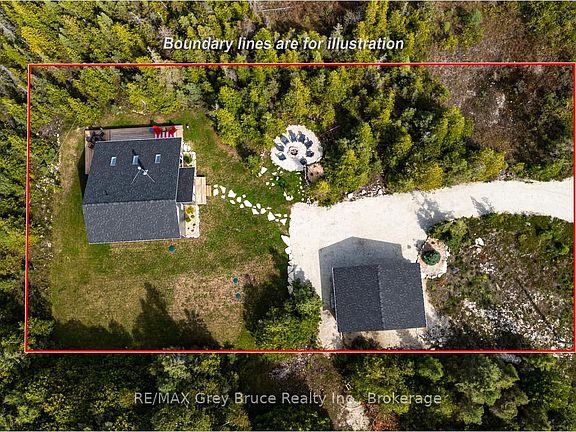 3rd image of 26 Silver Sides Point Rd