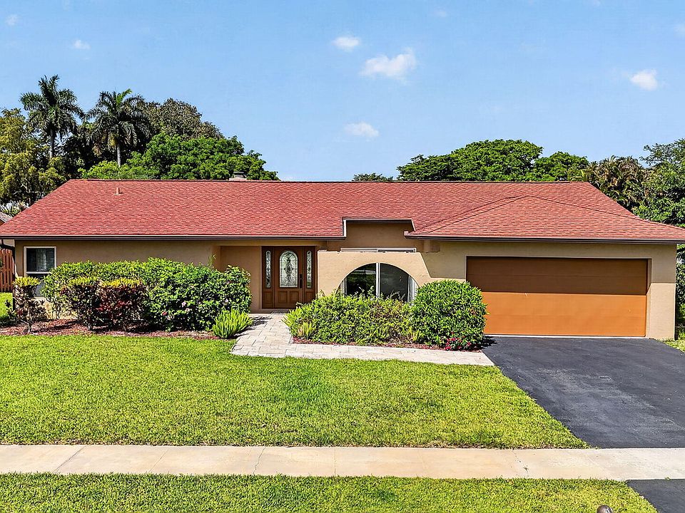 1st image of 20876 Sugarloaf Lane
