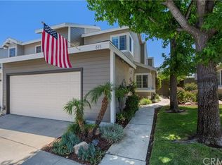 823 Live Oak Pl, Corona, CA 92882