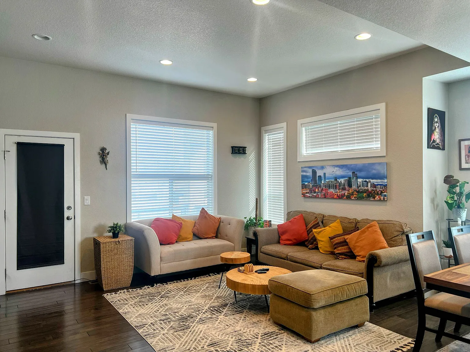 2501 Moline St — Photo 1