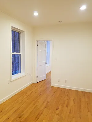 Rented by Skyline Realty LLC II | media 5