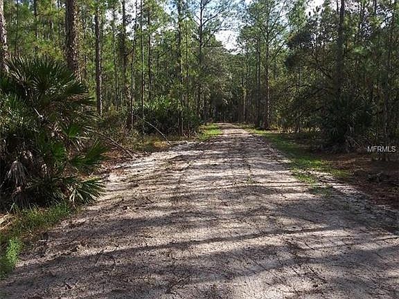 3rd image of 385 Smith Rd