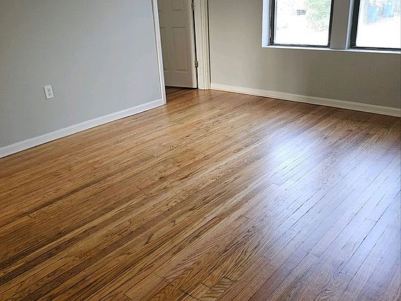 4th image of 634-40 N Lamon Ave #640-1