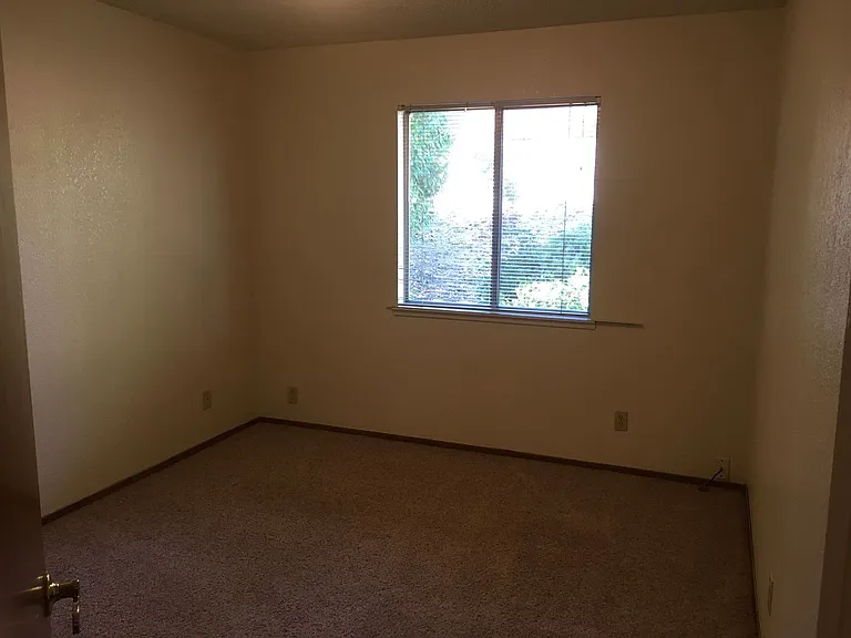 5331 Valleyridge Dr — Photo 7