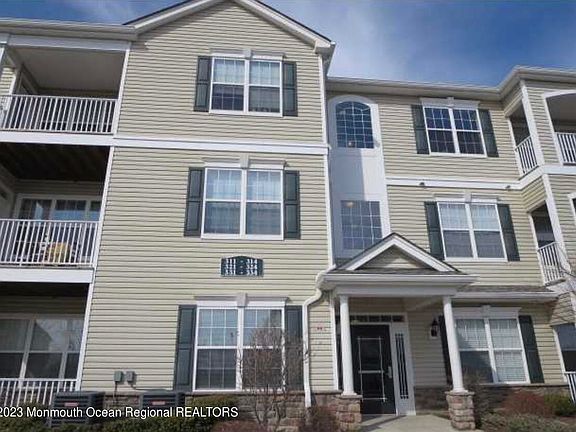 2nd image of 314 Mill Pond Way