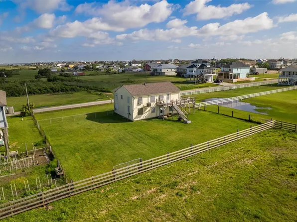 10411 Wern Rd, Galveston, TX 77554