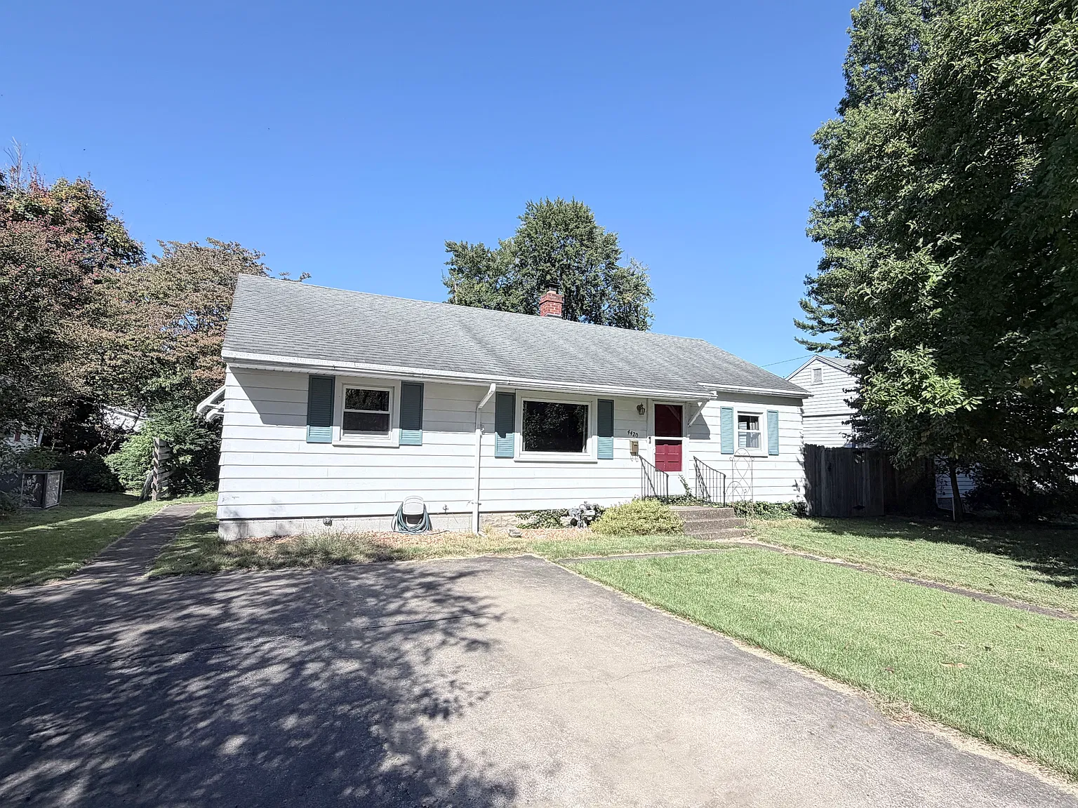 3 bed, $1,675 — Photo 1