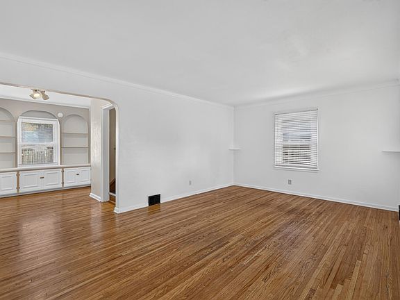 2nd image of 1701 4th St E