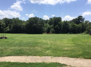 210 Wilderness Trl, Elgin, TX 78621