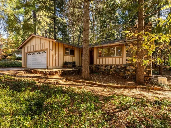 11209 Crescent Dr, Nevada City, CA 95959
