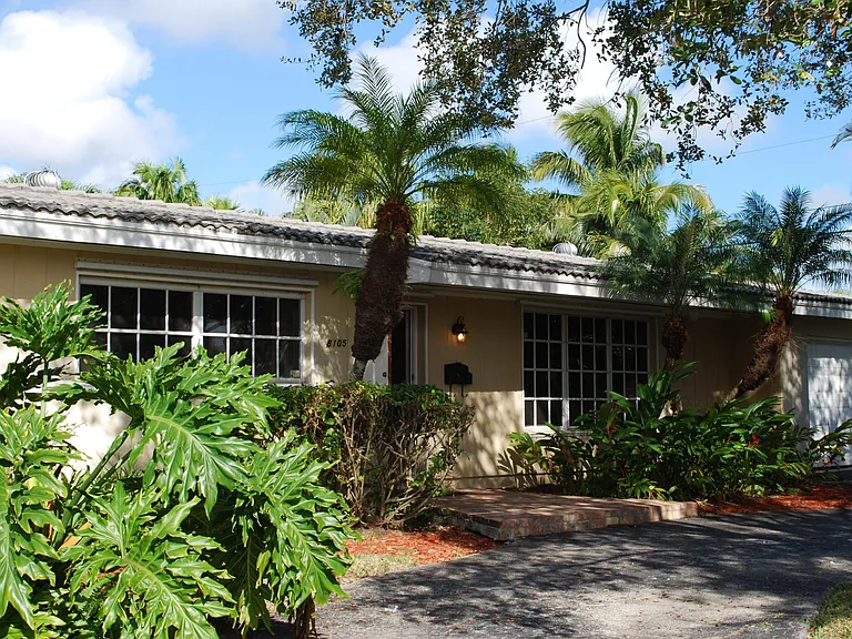 8105 SW 138th St — Photo 3