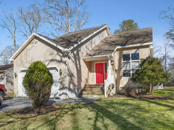 2325 Rudder Ct, Greenbackville, VA 23356