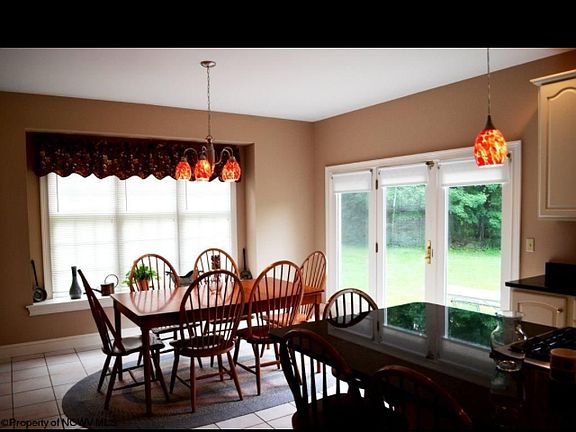 4th image of 3404 Fawn Ln