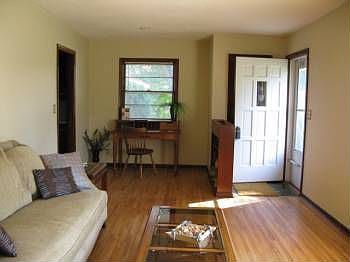 4th image of 8821 10th Ave S