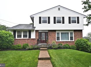 431 Hogeland Rd, Southampton, PA 18966
