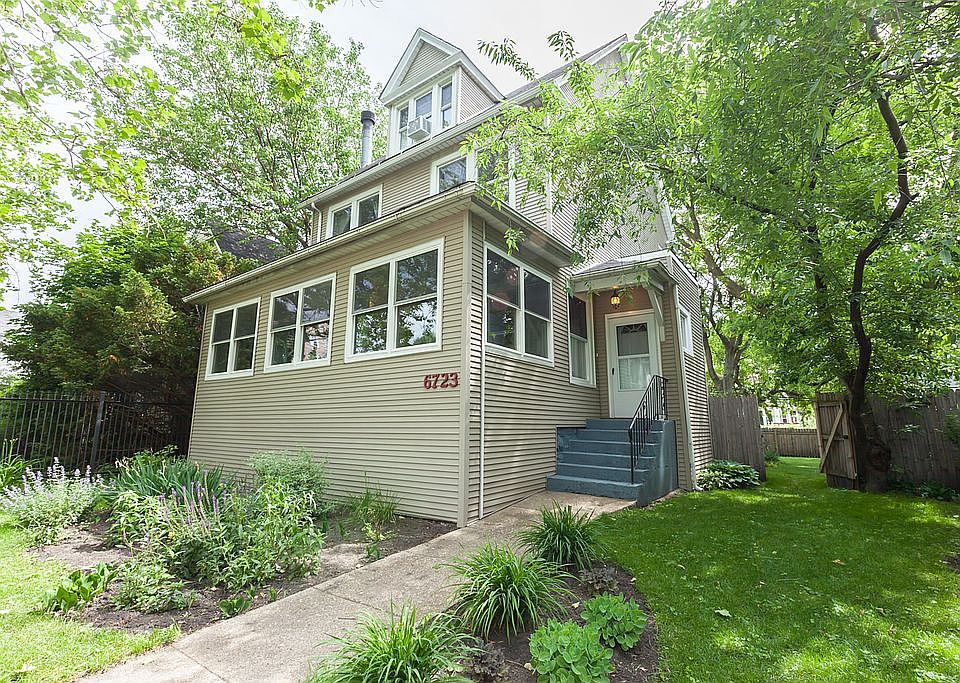 1st image of 6723 N Ashland Ave