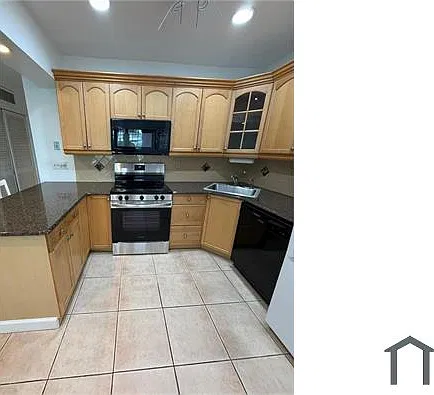2 bed, 875 sqft, $1,800 — Photo 2