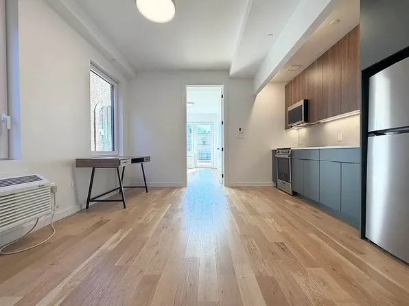 962 Bushwick Ave, Brooklyn, NY