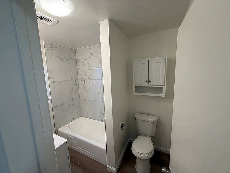 3700 E 4th St #2 — Photo 10